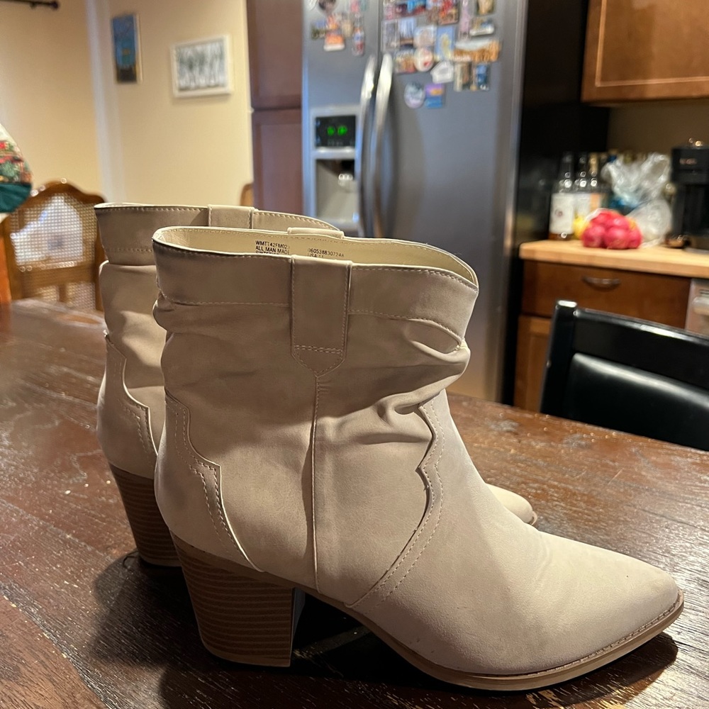 Tan Boots